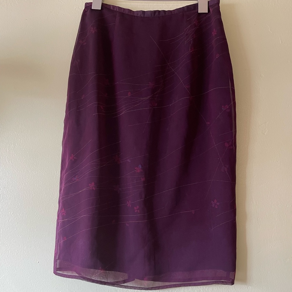 Express Size 1/2 purple/burgundy polyester skirt Great summer skirt, satin/silky
